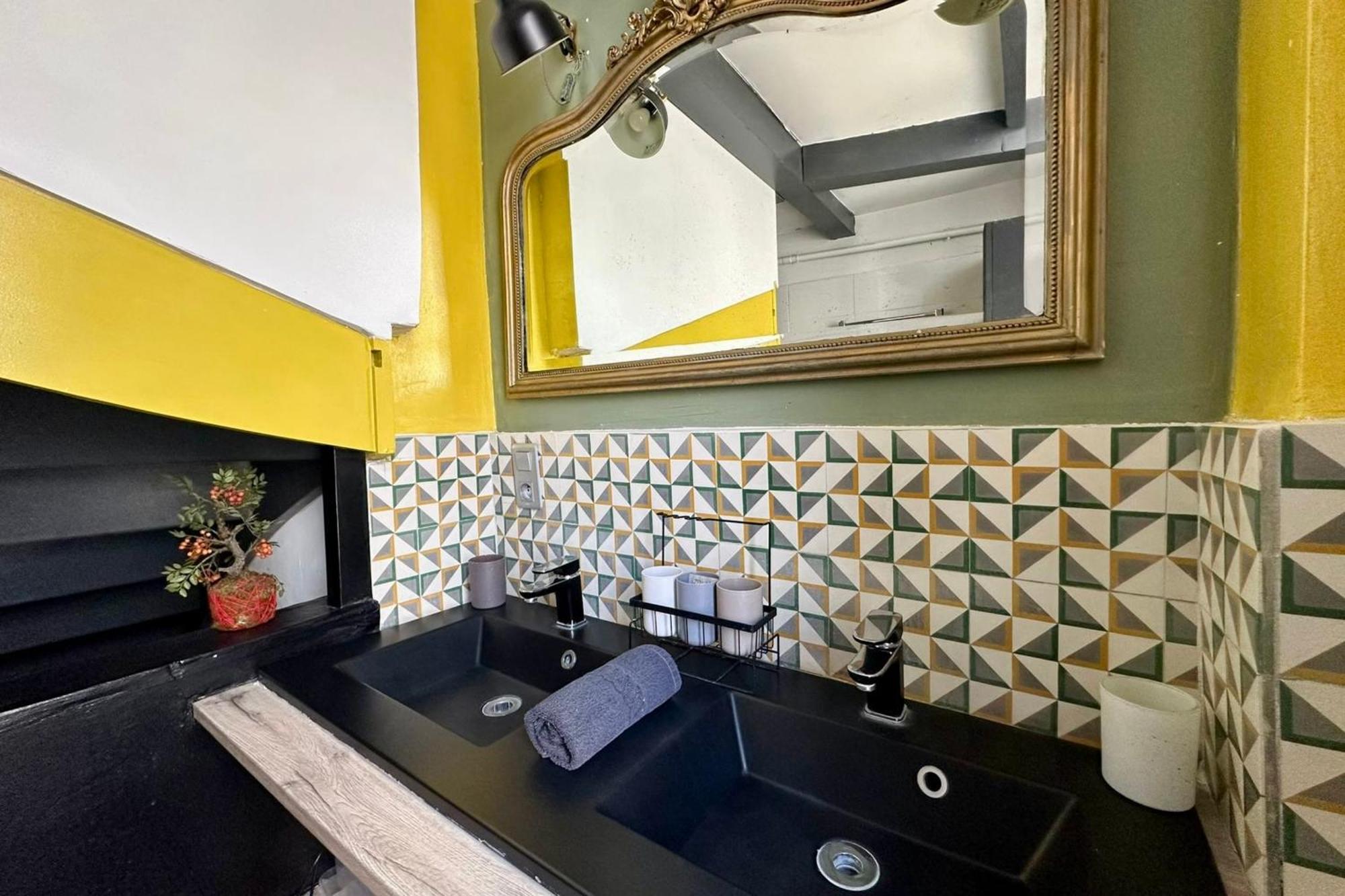The Duplex- Air-Conditioned 3 Bedrooms In The Center Of Montpellier! Buitenkant foto